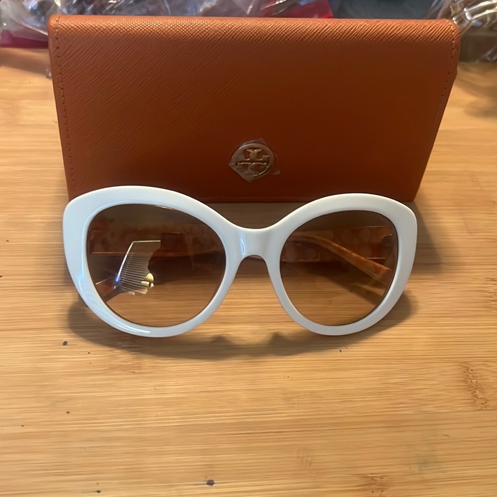 Tory Burch white cat eye sunglasses.